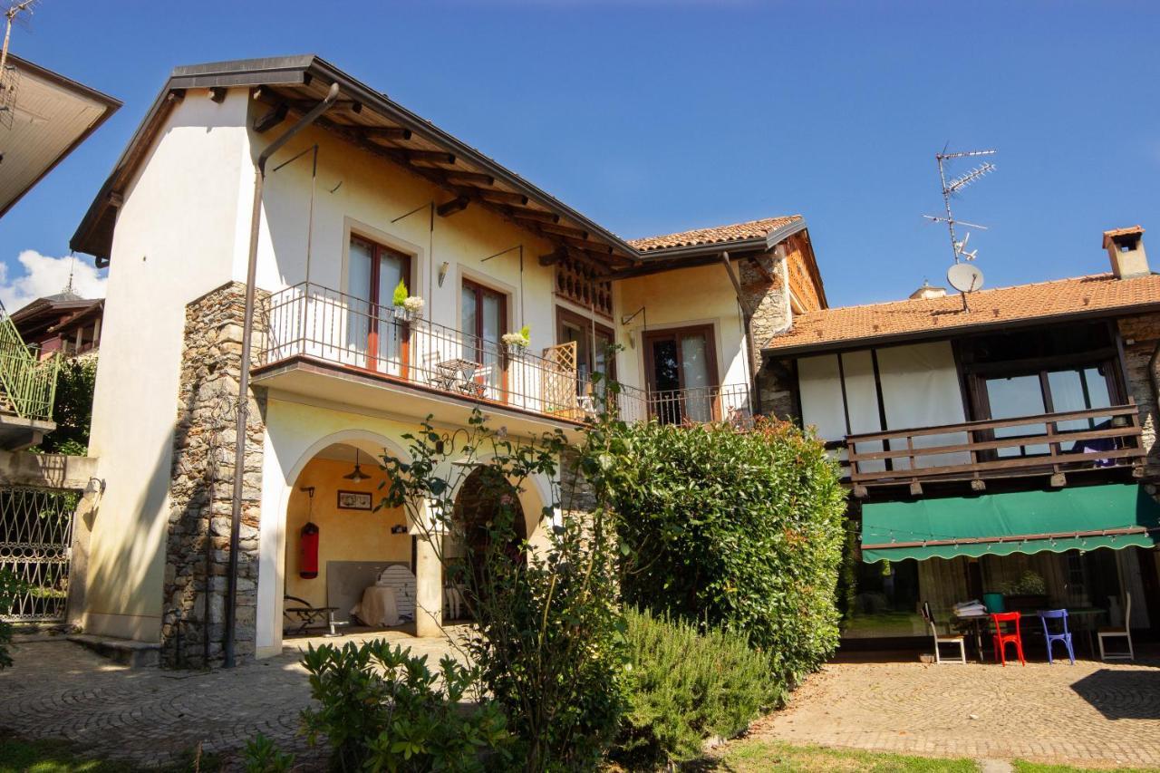 Casa Patrone Hotel Nebbiuno Buitenkant foto