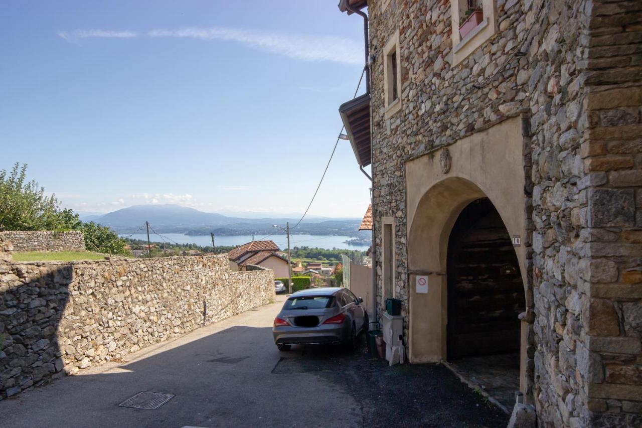 Casa Patrone Hotel Nebbiuno Buitenkant foto